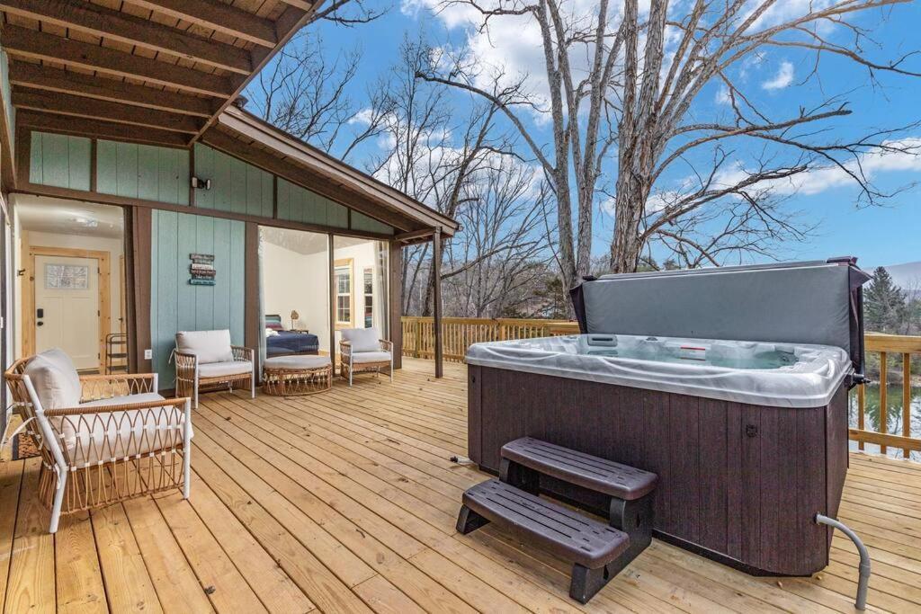 Lazy Lake 3Br Cabin W/ Mtn Views + Hot Tub +Wi-Fi Luray Bagian luar foto